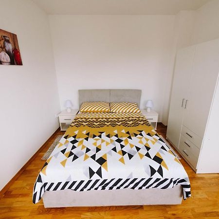 Apartman Oaza 巴尼西卢卡 外观 照片