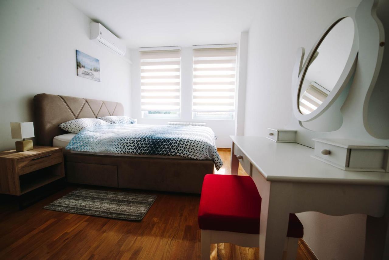 Apartman Oaza 巴尼西卢卡 外观 照片